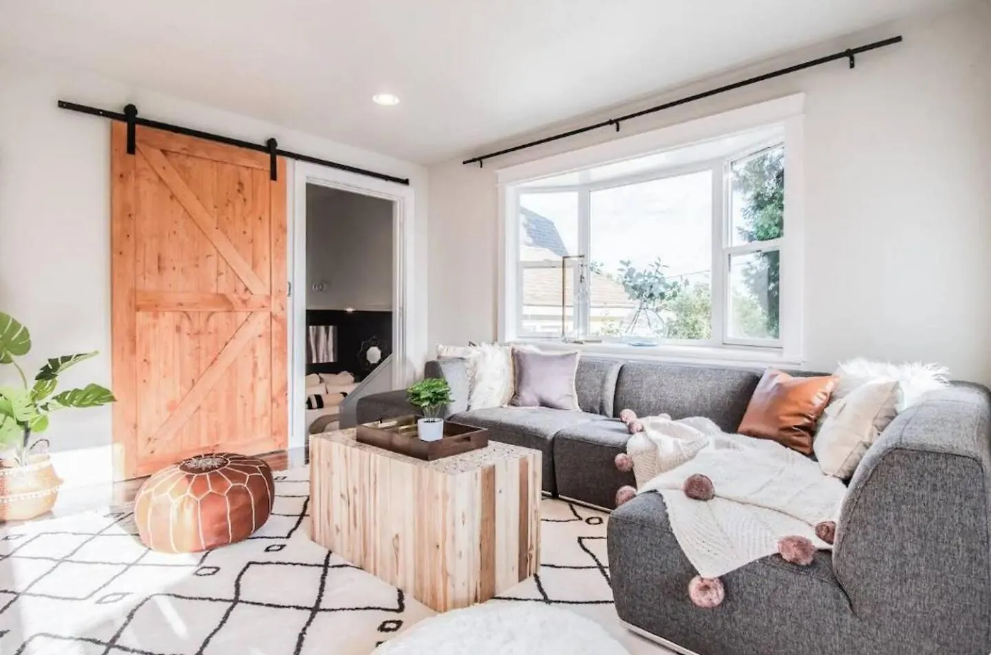 Stylish Modern Farmhouse Wyard 10 Mins From Dt Seattle